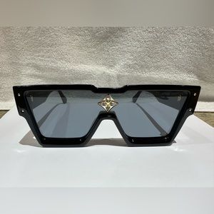 Lv cyclone sunglasses. Gently used with case and box.